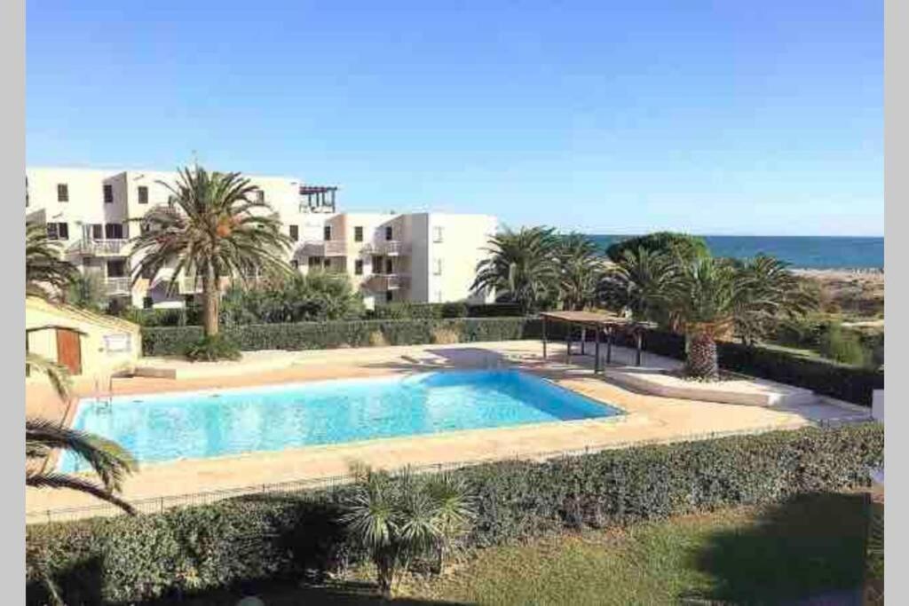 Les Capitelles Bord De Plage Avec Grande Piscine - Vue Montagne Saint-Cyprien  Exterior photo