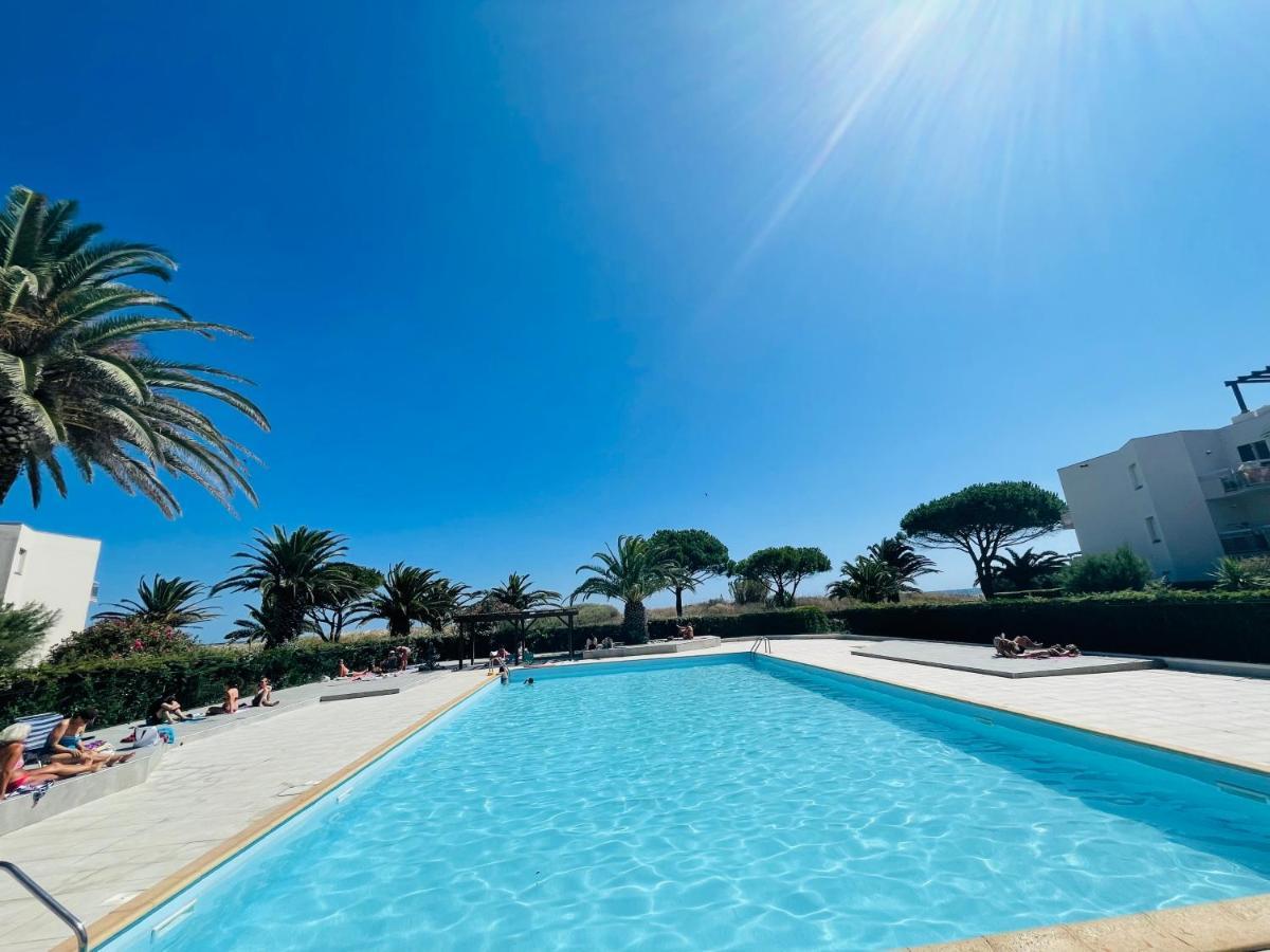 Les Capitelles Bord De Plage Avec Grande Piscine - Vue Montagne Saint-Cyprien  Exterior photo